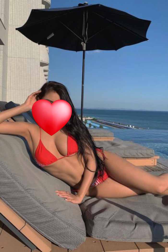 VIP Delhi Russian Escorts